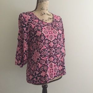 Francesca’s Cold Shoulder Navy and Pink Top, S